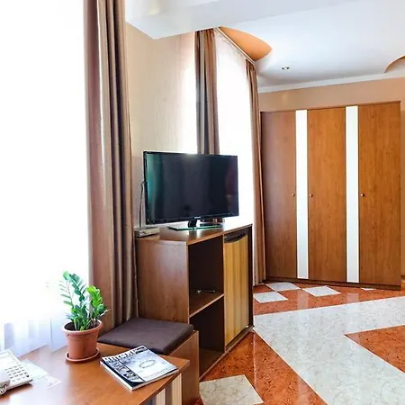 Katran Hotel *